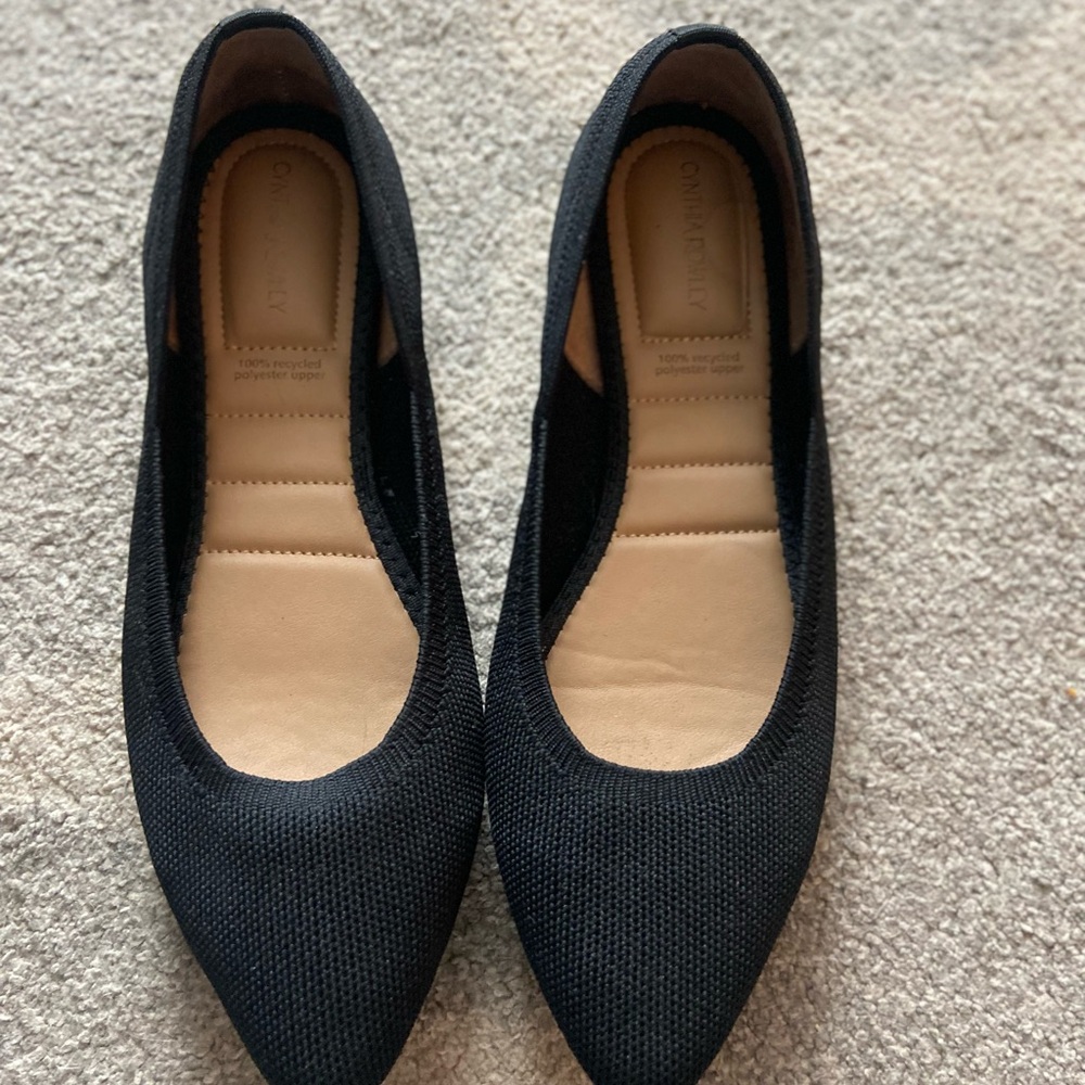 Women's Black Flats